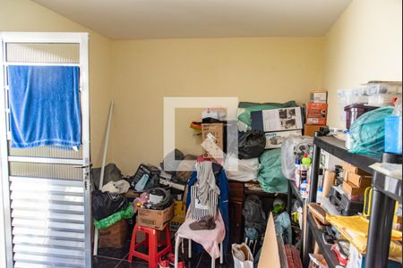 Casa à venda com 163m², 4 quartos e 2 vagas Casa à venda com 163m², 4 quartos e 2 vagasOficina