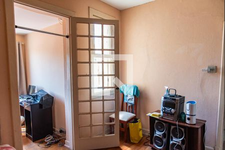 Casa à venda com 163m², 4 quartos e 2 vagas Casa à venda com 163m², 4 quartos e 2 vagasQuarto 3