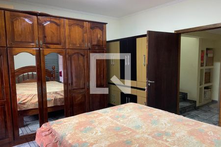 Casa à venda com 322m², 4 quartos e 1 vagaSuíte