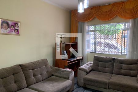 Casa à venda com 322m², 4 quartos e 1 vagaSala