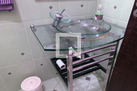 Casa à venda com 322m², 4 quartos e 1 vagaBanheiro de Serviço