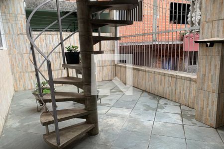 Casa à venda com 322m², 4 quartos e 1 vagaQuintal