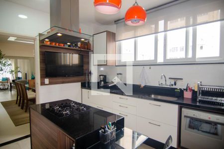 Apartamento à venda com 180m², 3 quartos e 1 vagaCozinha