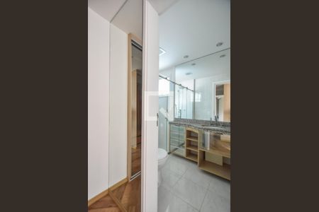 Apartamento à venda com 126m², 3 quartos e 2 vagasBanheiro Suíte 01