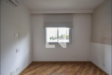 Apartamento à venda com 126m², 3 quartos e 2 vagasSuíte 01