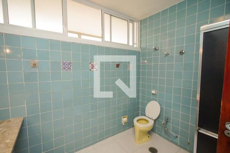 Apartamento para alugar com 439m², 4 quartos e 1 vaga Apartamento para alugar com 439m², 4 quartos e 1 vagaBanheiro