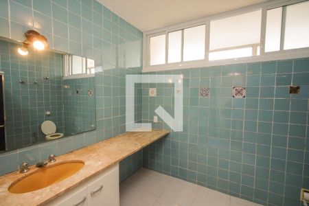 Apartamento para alugar com 439m², 4 quartos e 1 vaga Apartamento para alugar com 439m², 4 quartos e 1 vagaBanheiro