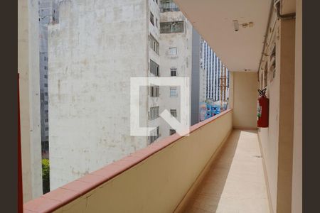 Área comum de apartamento para alugar com 1 quarto, 45m² em República, São Paulo