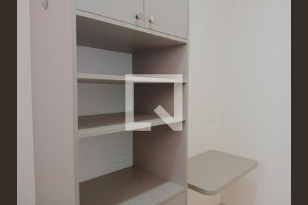 Cozinha  de apartamento para alugar com 1 quarto, 45m² em República, São Paulo