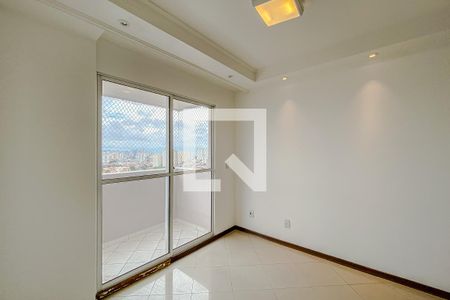 Sala de apartamento à venda com 2 quartos, 63m² em Vila Bertioga, São Paulo