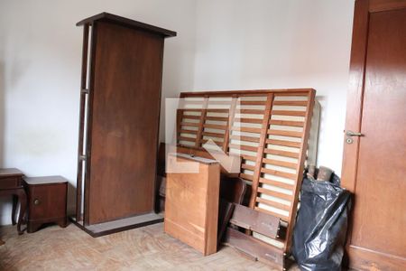 Casa à venda com 172m², 4 quartos e 2 vagasquarto 2