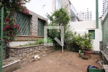 Casa à venda com 172m², 4 quartos e 2 vagasjardim