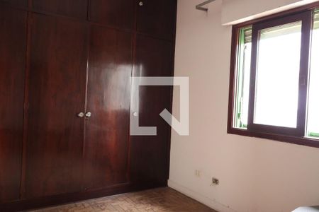 Casa à venda com 172m², 4 quartos e 2 vagasquarto 2