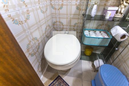 Casa à venda com 125m², 3 quartos e 2 vagas Casa à venda com 125m², 3 quartos e 2 vagasVaso