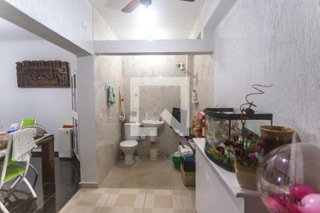 Casa à venda com 125m², 3 quartos e 2 vagas Casa à venda com 125m², 3 quartos e 2 vagasQuarto de serviço