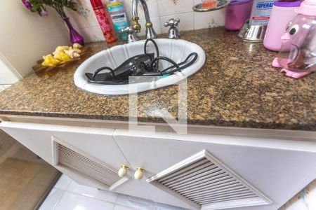 Casa à venda com 125m², 3 quartos e 2 vagas Casa à venda com 125m², 3 quartos e 2 vagasPia