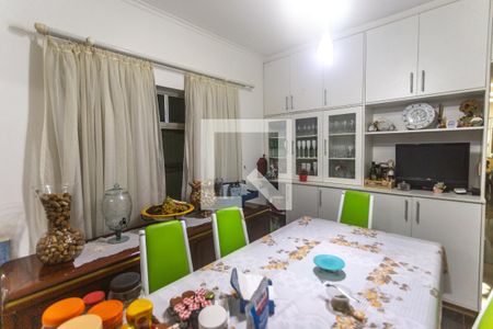 Casa à venda com 125m², 3 quartos e 2 vagas Casa à venda com 125m², 3 quartos e 2 vagasCopa