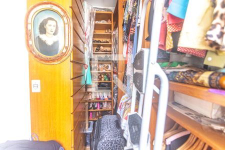 Casa à venda com 125m², 3 quartos e 2 vagas Casa à venda com 125m², 3 quartos e 2 vagasCloset suíte 2