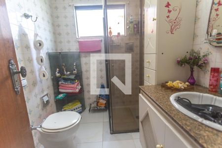 Casa à venda com 125m², 3 quartos e 2 vagas Casa à venda com 125m², 3 quartos e 2 vagasBanheiro social