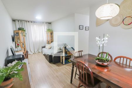 Apartamento à venda com 61m², 2 quartos e 1 vaga Apartamento à venda com 61m², 2 quartos e 1 vagaSala Estar / Jantar