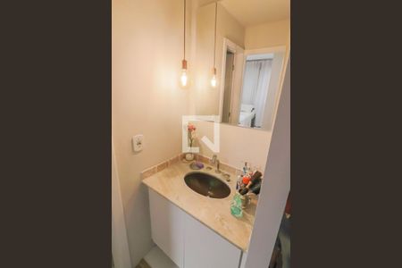 Apartamento à venda com 61m², 2 quartos e 1 vaga Apartamento à venda com 61m², 2 quartos e 1 vagaBanheiro