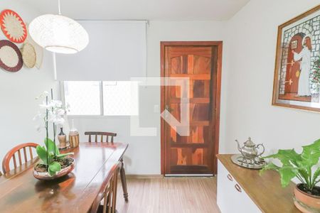 Apartamento à venda com 61m², 2 quartos e 1 vaga Apartamento à venda com 61m², 2 quartos e 1 vagaSala Estar / Jantar