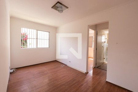 Sala de apartamento para alugar com 2 quartos, 38m² em Vila Carrão, São Paulo