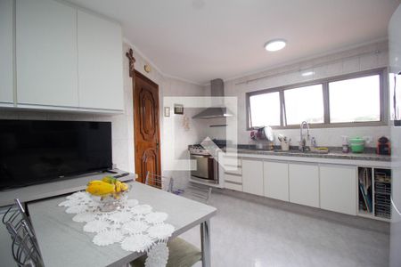 Apartamento à venda com 156m², 3 quartos e 3 vagasCozinha