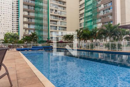 Studio para alugar com 33m², 1 quarto e 1 vaga Studio para alugar com 33m², 1 quarto e 1 vagaÁrea Comum - Piscina