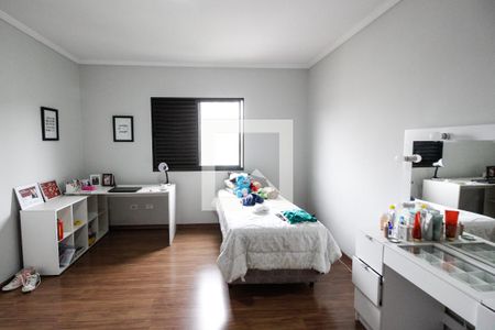 Casa à venda com 240m², 3 quartos e 5 vagasQuarto 2