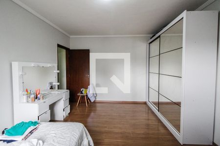 Casa à venda com 240m², 3 quartos e 5 vagasQuarto 2
