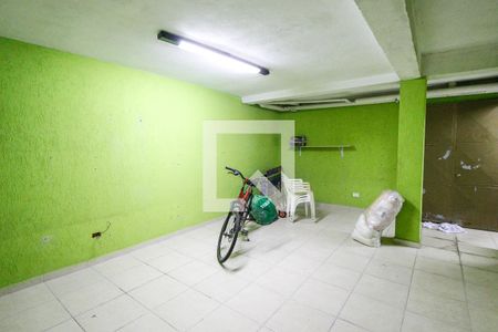 Casa à venda com 240m², 3 quartos e 5 vagasQuarto de serviço