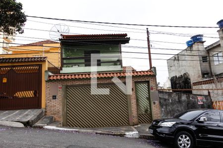 Casa à venda com 240m², 3 quartos e 5 vagasFachada