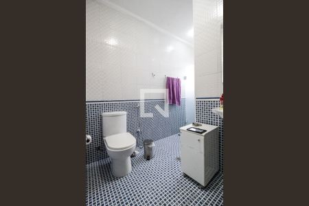 Casa à venda com 240m², 3 quartos e 5 vagasBanheiro