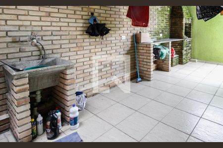 Casa à venda com 240m², 3 quartos e 5 vagasÁrea de serviço 1