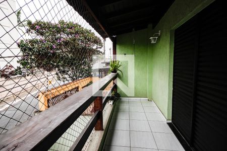 Casa à venda com 240m², 3 quartos e 5 vagasVaranda