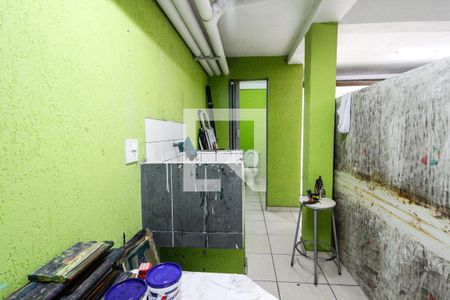 Casa à venda com 240m², 3 quartos e 5 vagasÁrea de serviço 2