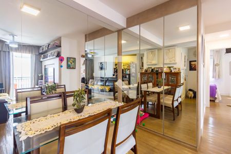 Apartamento à venda com 67m², 3 quartos e 1 vagaSala