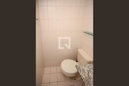 Apartamento à venda com 60m², 2 quartos e 1 vaga Apartamento à venda com 60m², 2 quartos e 1 vagaBanheiro
