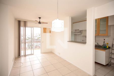 Sala de apartamento para alugar com 2 quartos, 60m² em Lins de Vasconcelos, Rio de Janeiro