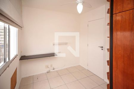 Quarto 1 de apartamento para alugar com 2 quartos, 60m² em Lins de Vasconcelos, Rio de Janeiro