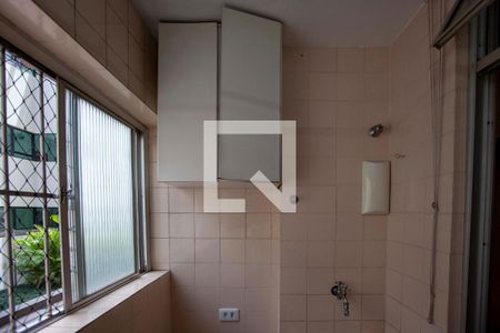 Apartamento para alugar com 70m², 3 quartos e 1 vagaÁrea de Serviço