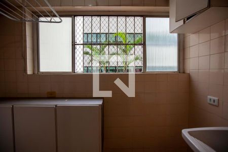 Apartamento para alugar com 70m², 3 quartos e 1 vagaÁrea de Serviço