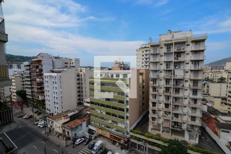 Vista da Sala de apartamento para alugar com 1 quarto, 65m² em Grajaú, Rio de Janeiro