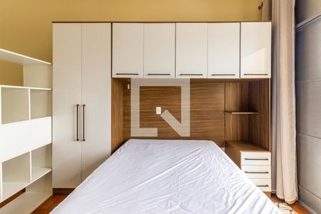 Quarto de kitnet/studio à venda com 1 quarto, 30m² em Santa Ifigênia, São Paulo