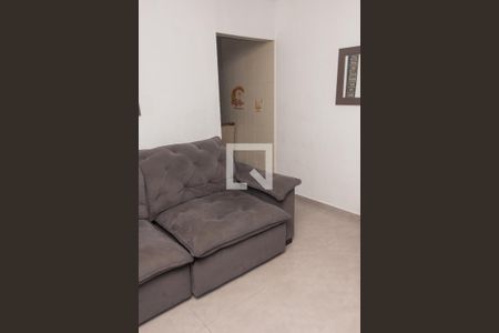 Sala de casa para alugar com 4 quartos, 175m² em Vila Nhocune, São Paulo