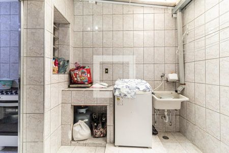Apartamento à venda com 72m², 2 quartos e sem vaga Apartamento à venda com 72m², 2 quartos e sem vagaÁrea de Serviço