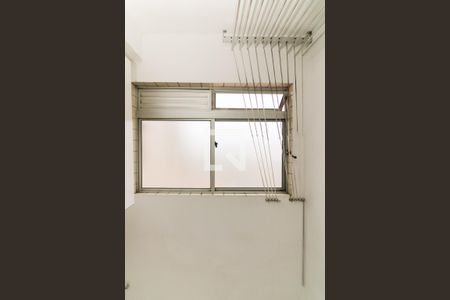 Apartamento à venda com 64m², 3 quartos e 1 vagaÁrea de Serviço