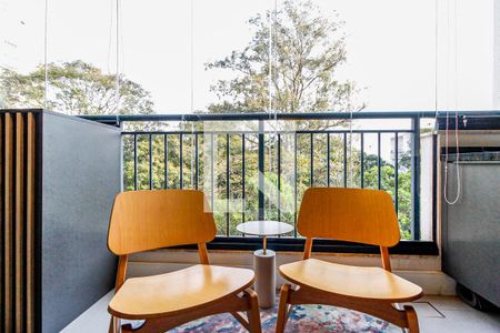 Apartamento à venda com 83m², 2 quartos e 2 vagas Apartamento à venda com 83m², 2 quartos e 2 vagasVaranda