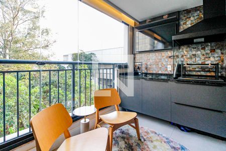 Apartamento à venda com 83m², 2 quartos e 2 vagas Apartamento à venda com 83m², 2 quartos e 2 vagasVaranda